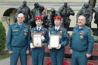 Кадетов из Иркутской области наградят за спасение людей при пожаре в гостинице