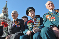 Ежегодную выплату ко Дню Победы получили более 32 тысяч ветеранов