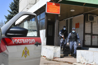 Эксперт призвал охранять российские школы силами Росгвардии