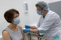 Вакцина «Спутник Лайт» может поступить в гражданский оборот через три недели