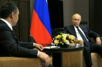Путин обсудил с Жапаровым ситуацию на киргизско-таджикской границе