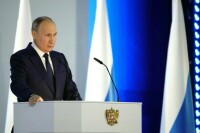 Путин назвал приоритетом для властей восстановление доходов граждан