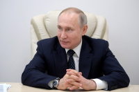 Путин назвал абсурдным политически мотивированные запреты на доступ к вакцине от COVID-19