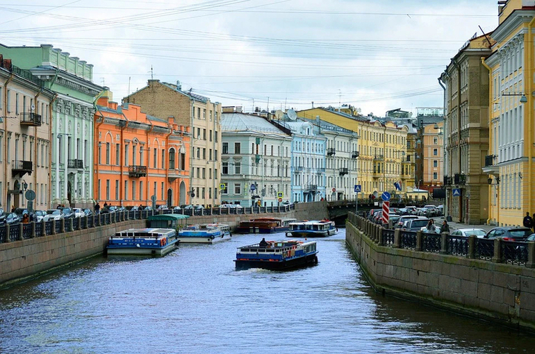 В Санкт-Петербурге усилят дезинфекцию общественного транспорта
