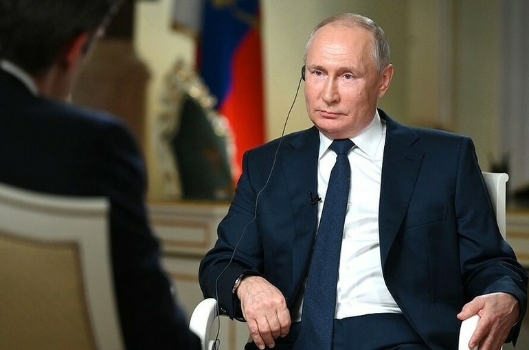 Путин: у России и США есть вопросы, которые требуют «сверки часов»