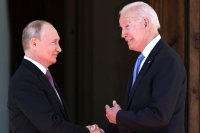 Байден высоко оценил атмосферу на переговорах с Путиным