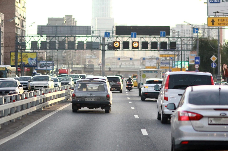 В Госдуму внесли законопроект о штрафе за превышение скорости на 10 км/ч 