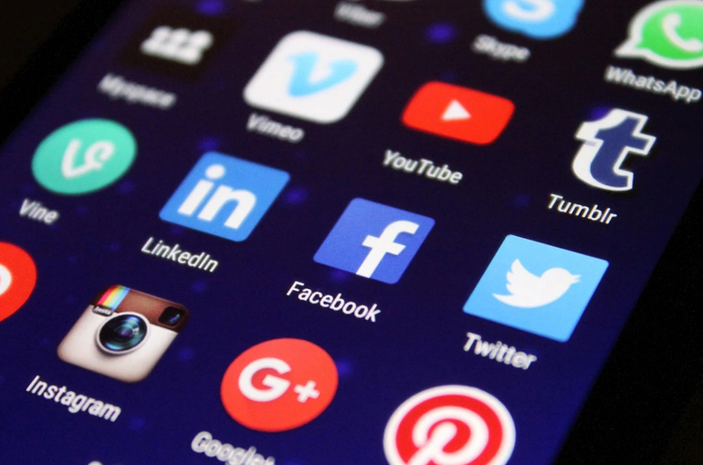 Зарубежные IT-гиганты обяжут открывать представительства для работы с аудиторией в РФ