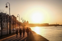 В Петербурге ограничат движение из-за трансляции парада в честь Дня ВМФ