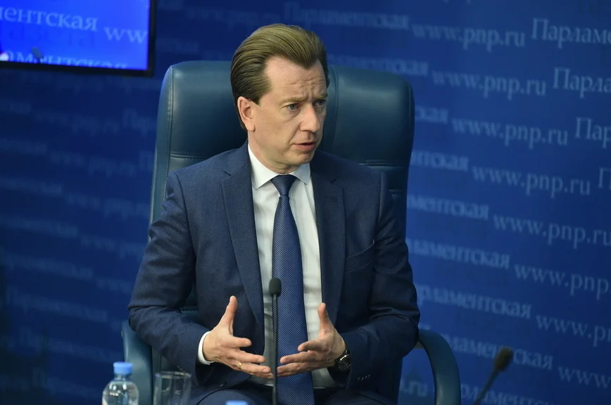  Владимир Бурматов