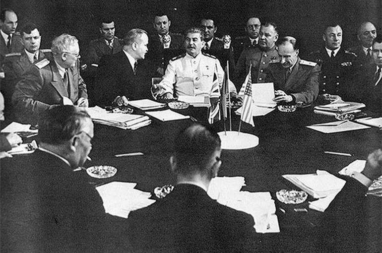 Современному устройству Европы — 76 лет