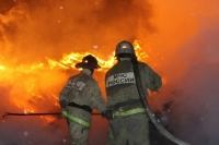 Пожарные отмечают профессиональный праздник