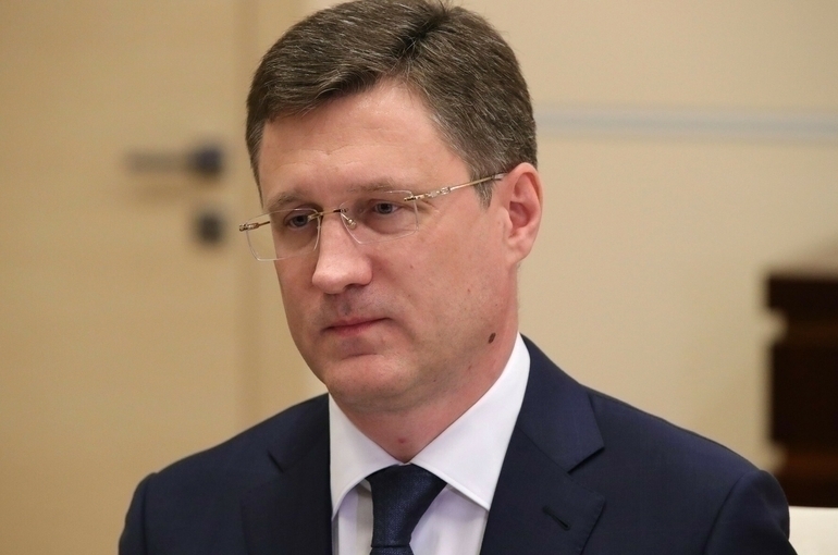 Новак: решение ОПЕК+ позволит России увеличить доходы бюджета более чем на  400 млрд рублей