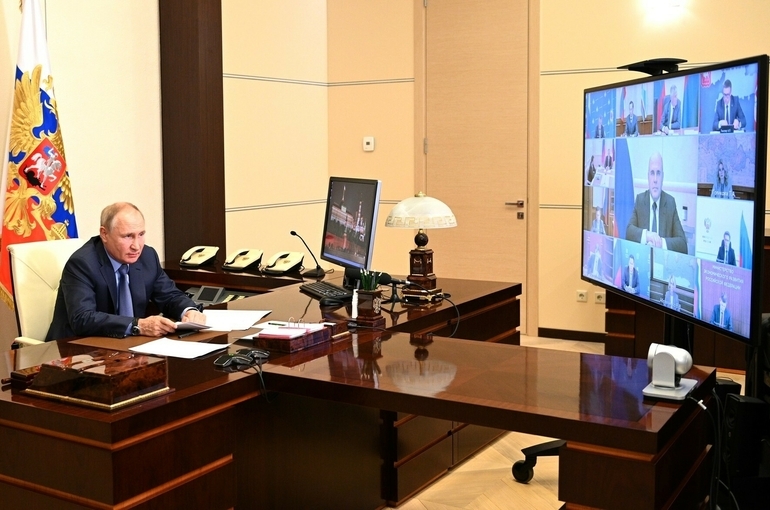 Путин призвал не мешать допуску иностранных товаров на отечественный рынок