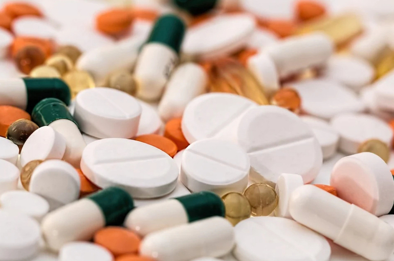 В Совфеде предлагают расширить список заболеваний, при которых выдают бесплатные лекарства