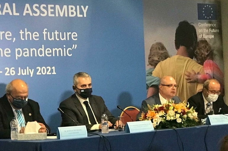 Гаврилов отметил увеличение угрозы «духовного» ковида