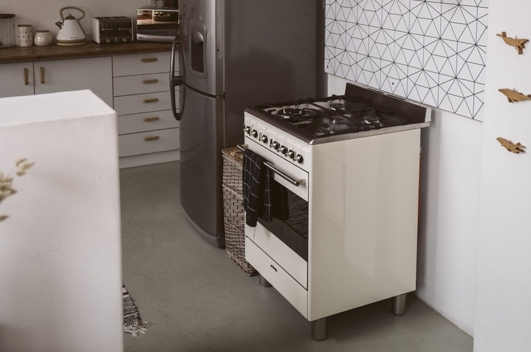 Продать старый холодильник или смартфон будет проще