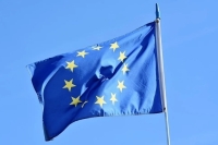 ЕС достиг цели по вакцинации населения, сообщила глава Еврокомиссии