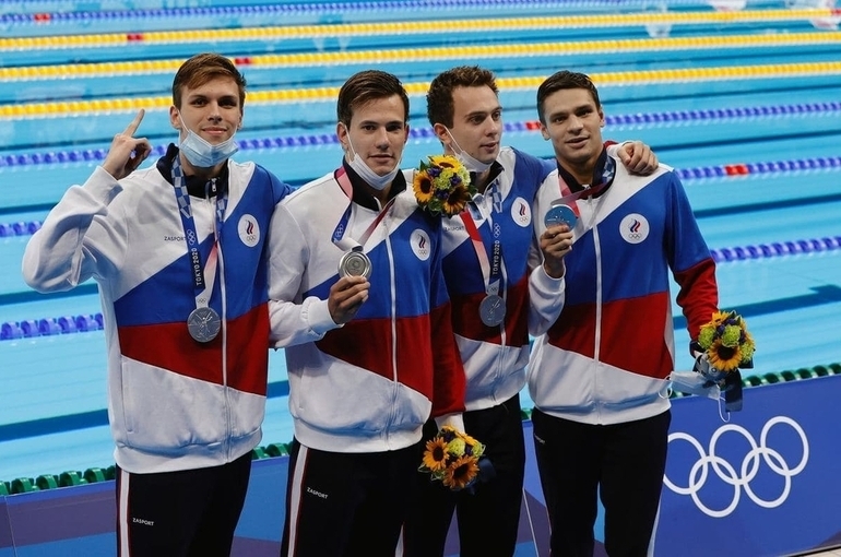 Российские пловцы выиграли серебро Олимпиады в эстафете 4x200 вольным стилем
