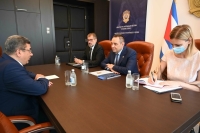 Белград поддерживает самостоятельную политику Гаваны, заявил сербский министр