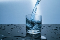 Испанские учёные смогли получить воду из воздуха