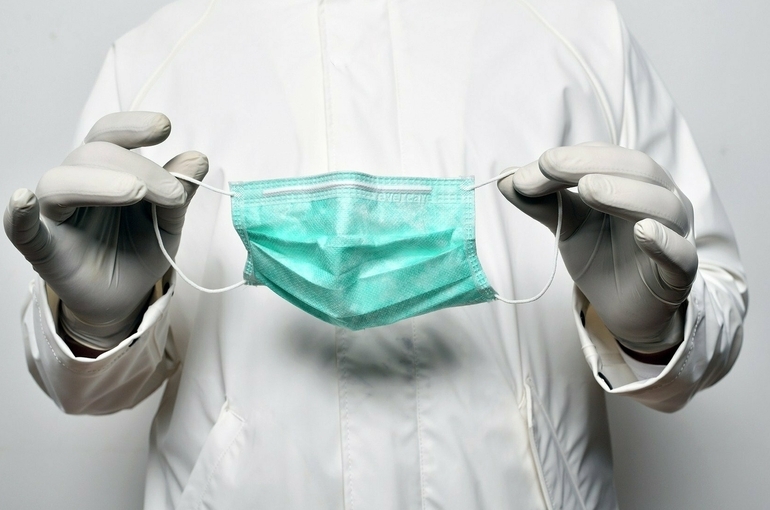 Носить маски на улице необязательно, напомнила Попова