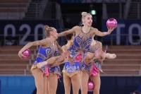 Сборная России по художественной гимнастике завоевала серебро на Олимпиаде