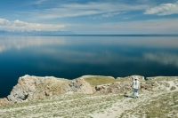 Фетисов призвал развивать туризм на Байкале, избегая толп