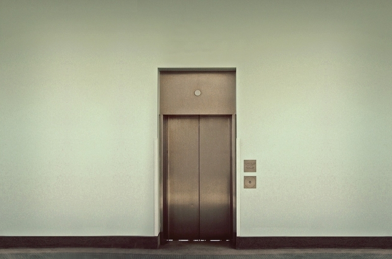 Почти 12 тысяч лифтов заменили в Подмосковье за семь лет