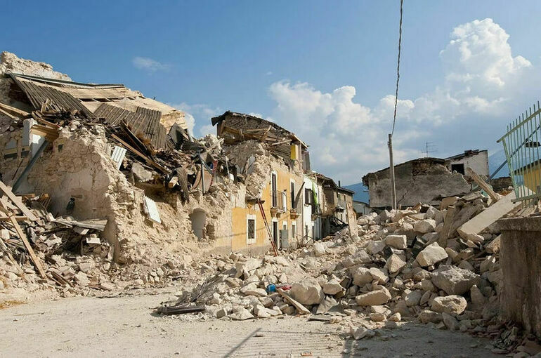 Число жертв землетрясения в Гаити возросло до 1941