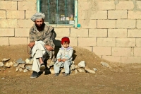 Почти половина населения Афганистана нуждается в гуманитарной помощи, заявили в Евросоюзе