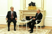 Путин рассказал Токаеву, что Мишустин доложил ему о своем визите в Казахстан