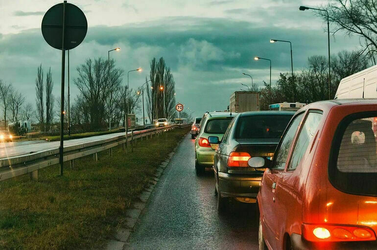 C 1 сентября на дорогах оставят только новый знак «Фотовидеофиксация»