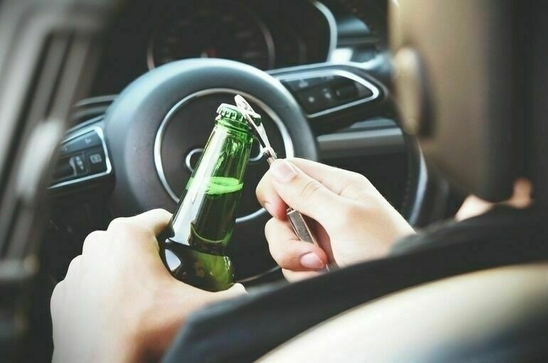 Правила проверки водителей на алкоголь предложили изменить 