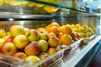 Диетолог назвала опасные последствия чрезмерного употребления фруктов