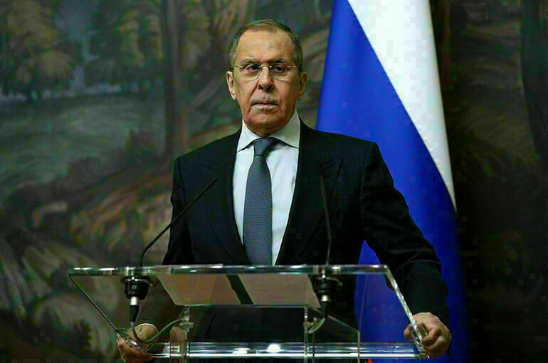 Лавров: Россия осуждает теракты в Кабуле