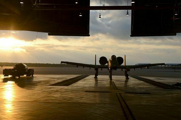 США запретили военным базам в Европе покупать энергоресурсы у России 