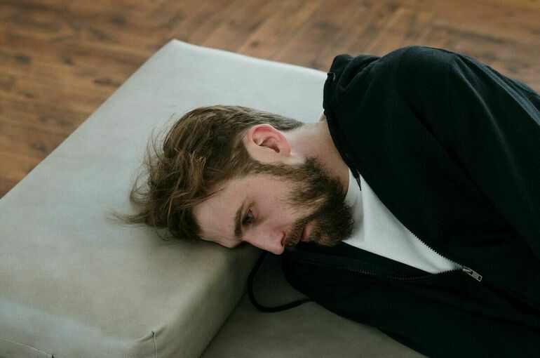 Психиатр рассказал, почему случается осенняя хандра