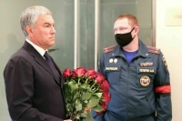 Володин принял участие в церемонии прощания с Зиничевым