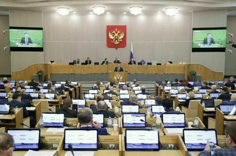 Представителей кабмина в парламенте разделили на официальных и специальных