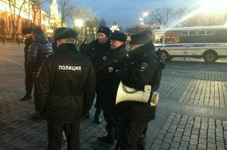 Кабмин установил приоритетом повышение доходов полицейских в России