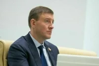 Андрей Турчак проголосовал на избирательном участке в Петербурге