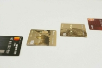 В МВД предложили наказывать за передачу банковских карт третьим лицам