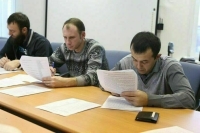 Цеков и Козенко предложили упростить признание носителем русского языка