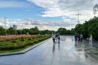 Синоптик предсказал москвичам дождливые выходные