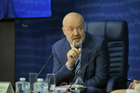 Название должности мэра Москвы не изменится, сообщил Крашенинников