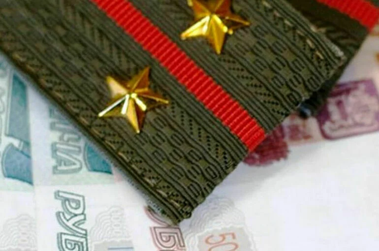Военнослужащие будут получать больше денег