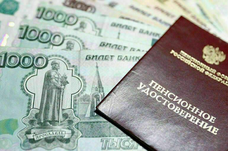 В ПФР рассказали о повышенной пенсии родителей студентов-очников