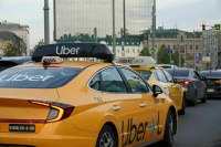 Иностранным агрегаторам такси предложат рассказывать о работе с данными пассажиров