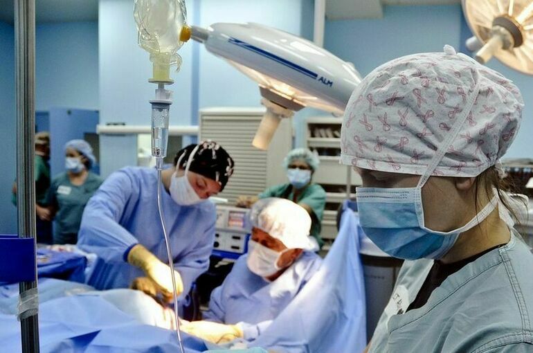 СМИ: Минздрав и Минтруд подготовили параметры новой системы оплаты труда врачей